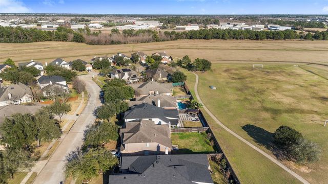 9107 Fernwillow Drive, Spring, TX 77379