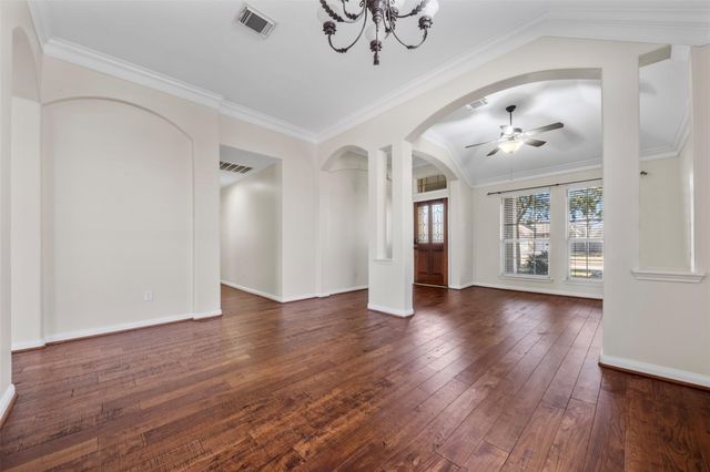 9107 Fernwillow Drive, Spring, TX 77379