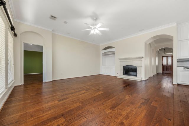 9107 Fernwillow Drive, Spring, TX 77379