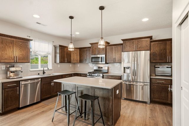 7128 E 13th Ave, Spokane Valley, WA 99212