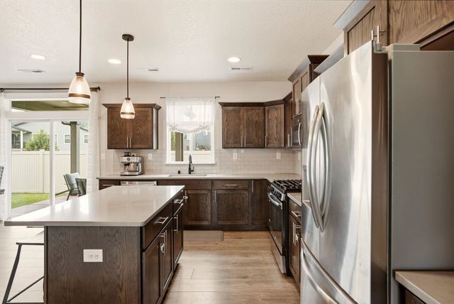 7128 E 13th Ave, Spokane Valley, WA 99212
