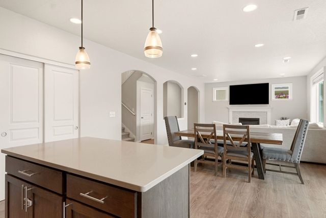 7128 E 13th Ave, Spokane Valley, WA 99212