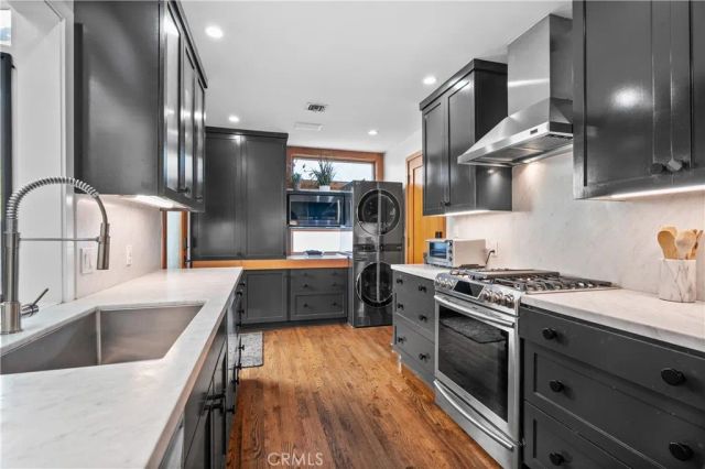 14 Anchorage, Marina Del Rey, CA 90292