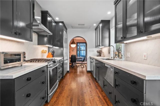 14 Anchorage, Marina Del Rey, CA 90292