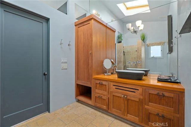 14 Anchorage, Marina Del Rey, CA 90292