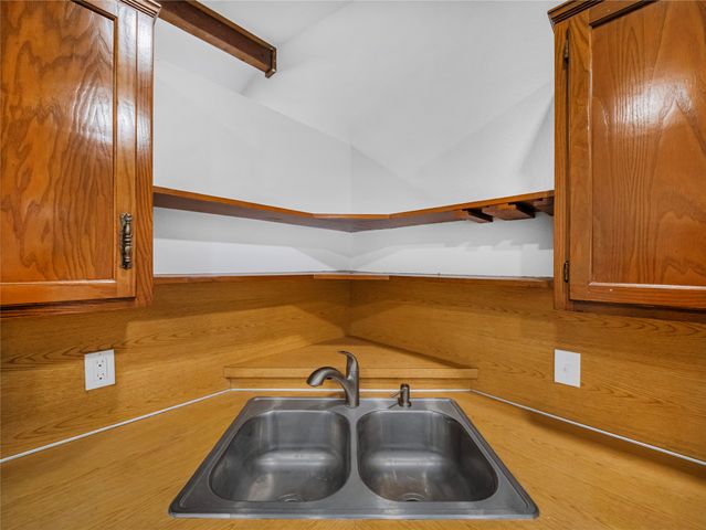17703 S Tacoma Street, Mounds, OK 74047