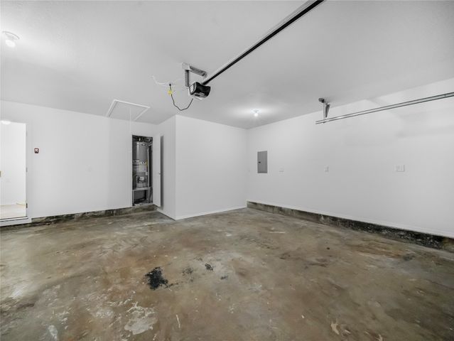 17703 S Tacoma Street, Mounds, OK 74047
