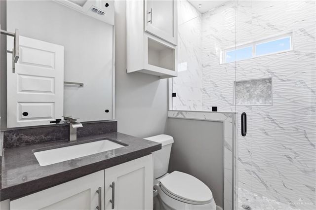 415 Serg Loop, Alamo, TX 78516