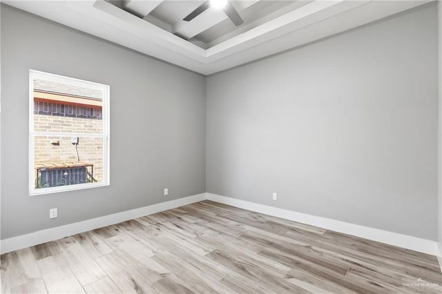 415 Serg Loop, Alamo, TX 78516