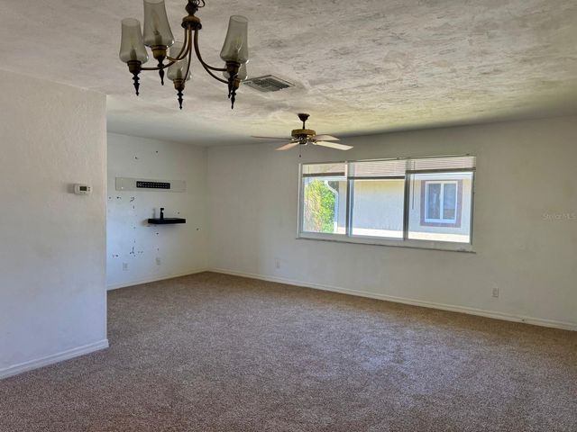 22481 WESTCHESTER BOULEVARD B36, Port Charlotte, FL 33980