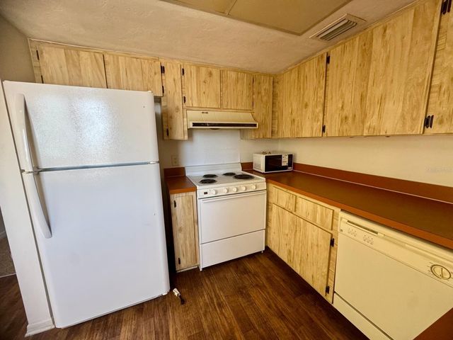 22481 WESTCHESTER BOULEVARD B36, Port Charlotte, FL 33980
