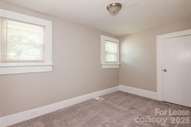 2620 Midland Avenue, Charlotte, NC 28208