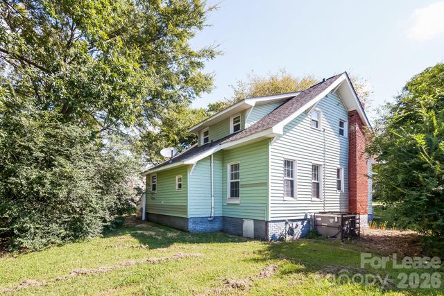 2620 Midland Avenue, Charlotte, NC 28208