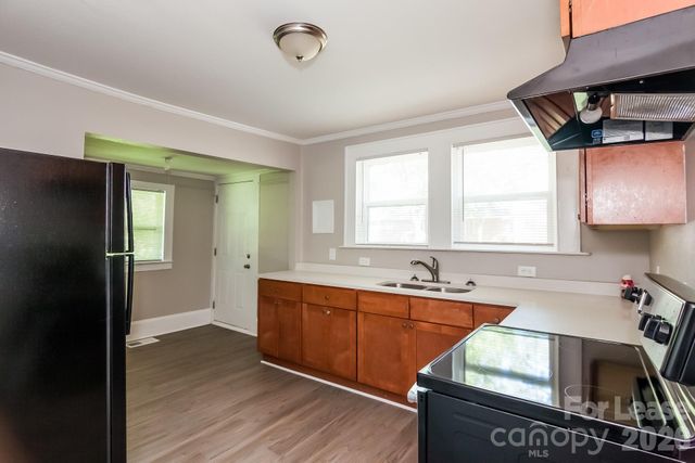 2620 Midland Avenue, Charlotte, NC 28208