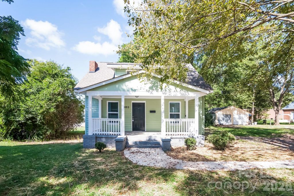2620 Midland Avenue, Charlotte, NC 28208