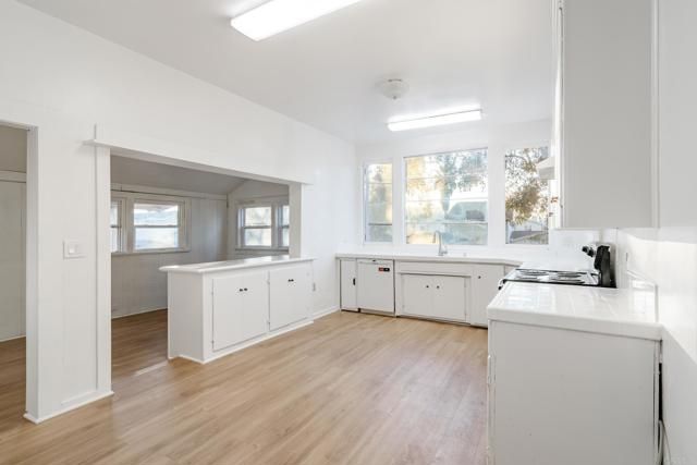 1571 Granite Hills Dr, El Cajon, CA 92019