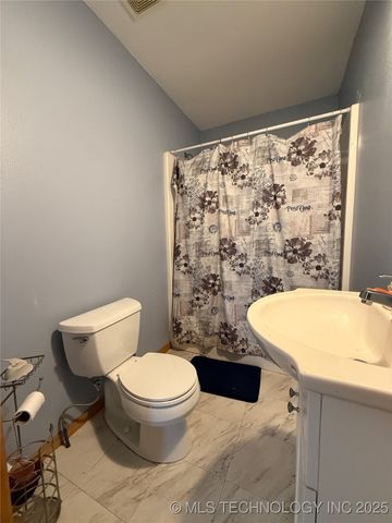 1334 Highway 7 E, Sulphur, OK 73086