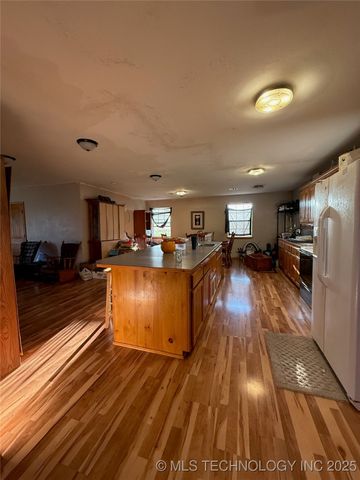 1334 Highway 7 E, Sulphur, OK 73086