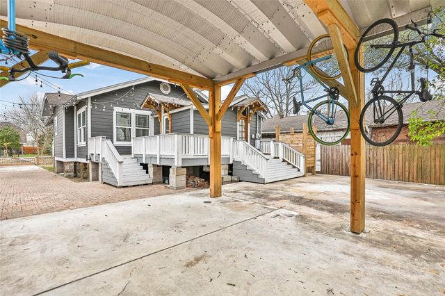 4731 Woodside Street, Houston, TX 77023