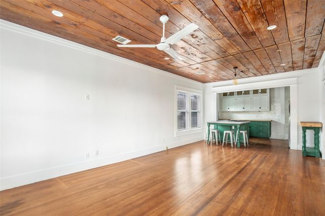 4731 Woodside Street, Houston, TX 77023
