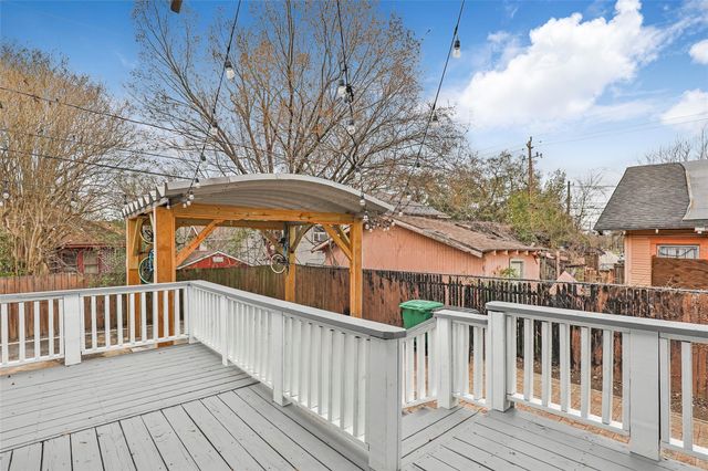 4731 Woodside Street, Houston, TX 77023