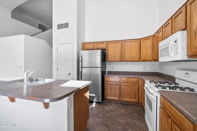 10538 E Ravenswood Street, Tucson, AZ 85747