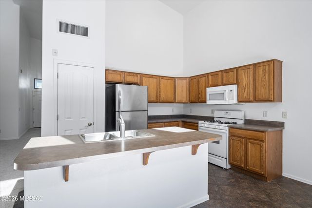 10538 E Ravenswood Street, Tucson, AZ 85747