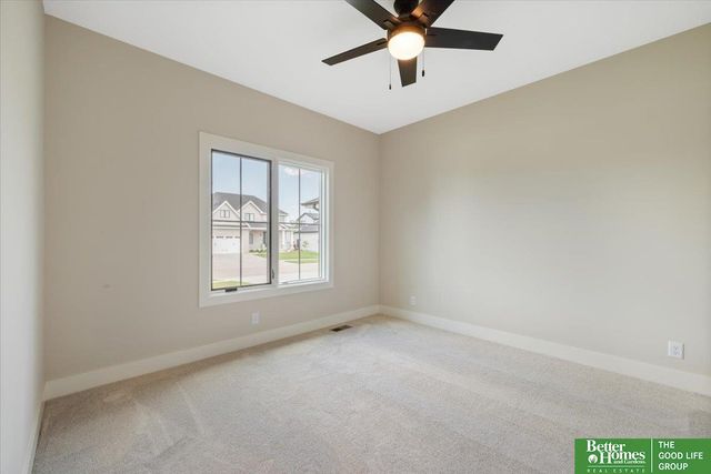 5920 N 208th Street, Elkhorn, NE 68022