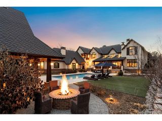 4 Vista Rd, Cherry Hills Village, CO 80113