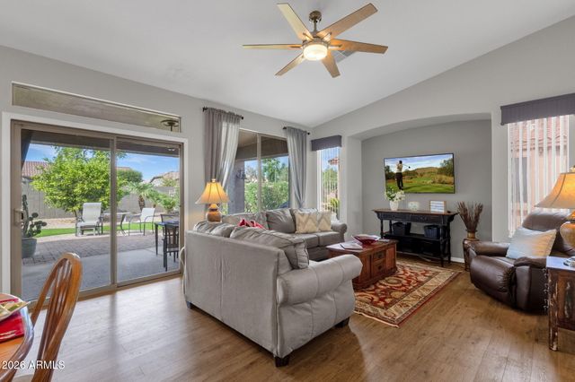 4482 E SYCAMORE Drive, Gilbert, AZ 85298