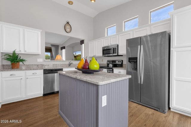 4482 E SYCAMORE Drive, Gilbert, AZ 85298