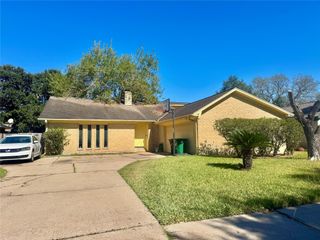 9114 Spellman Road, Houston, TX 77031