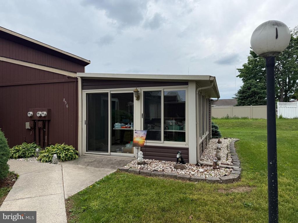 856 MELISSA CT, Enola, PA 17025