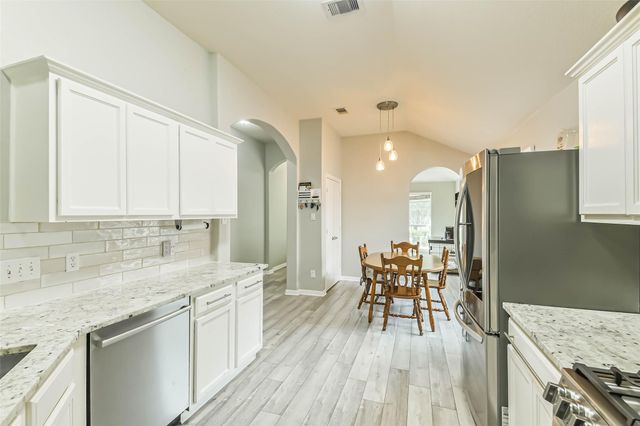 18606 Walden Glen Circle, Humble, TX 77346