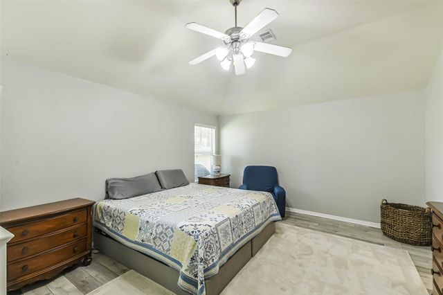 18606 Walden Glen Circle, Humble, TX 77346