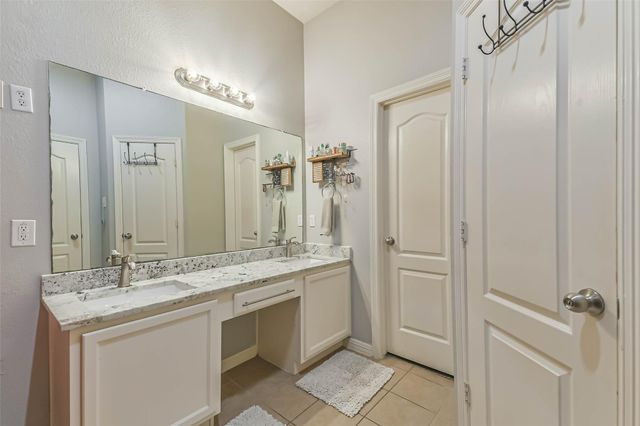18606 Walden Glen Circle, Humble, TX 77346