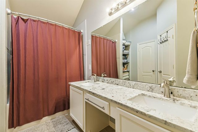 18606 Walden Glen Circle, Humble, TX 77346