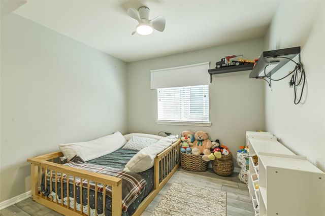 18606 Walden Glen Circle, Humble, TX 77346