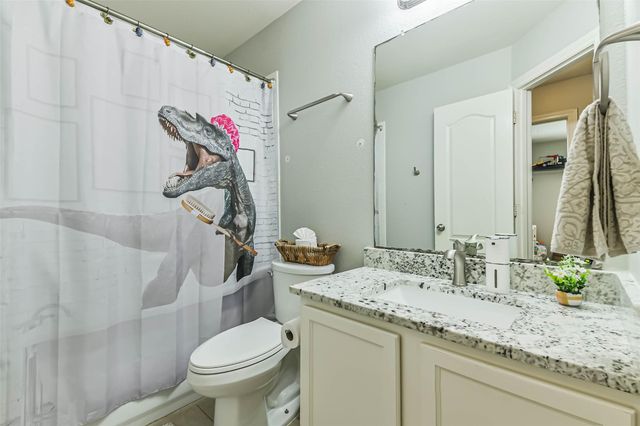 18606 Walden Glen Circle, Humble, TX 77346