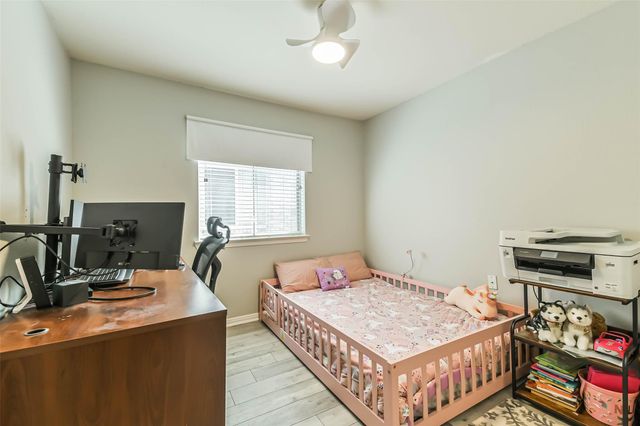 18606 Walden Glen Circle, Humble, TX 77346