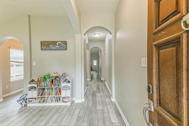 18606 Walden Glen Circle, Humble, TX 77346