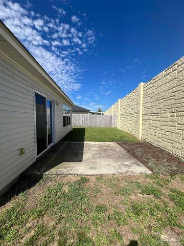 120 Nivana Dr, Crestview, FL 32536