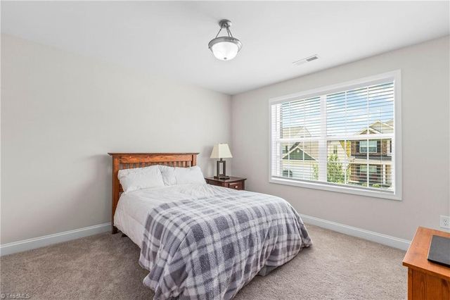 3538 River Farm Drive, Kernersville, NC 27284