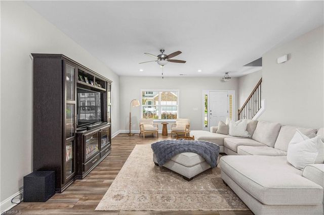 3538 River Farm Drive, Kernersville, NC 27284