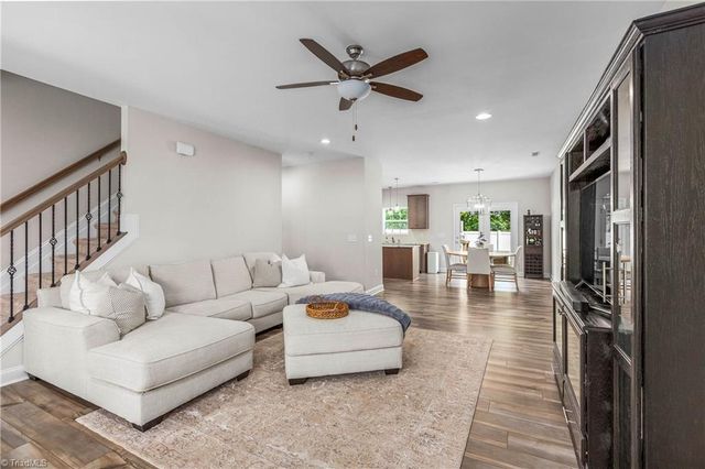 3538 River Farm Drive, Kernersville, NC 27284