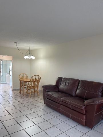 1 Abbey Lane 205, Delray Beach, FL 33446