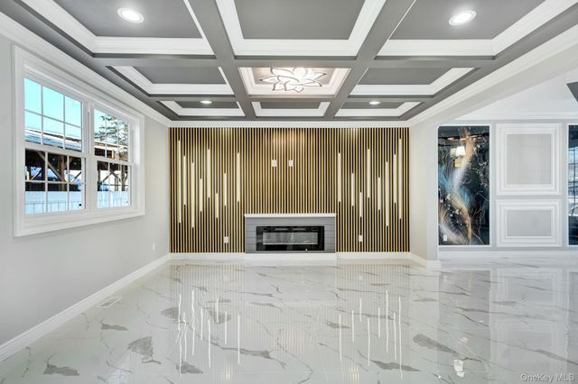 2105 Hoffman Avenue, Elmont, NY 11003