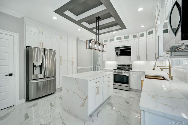 2105 Hoffman Avenue, Elmont, NY 11003