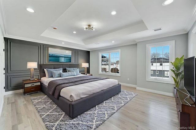 2105 Hoffman Avenue, Elmont, NY 11003