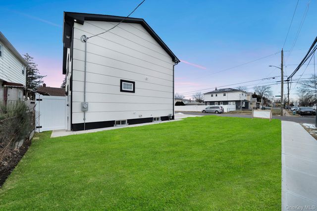 2105 Hoffman Avenue, Elmont, NY 11003